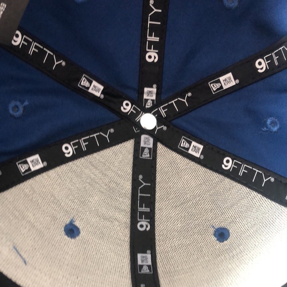 New Era 9Fifty I Got Junk SnapBack Hat - Picture 6 of 6